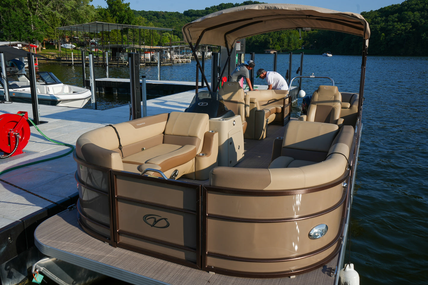 VR25RC Tan